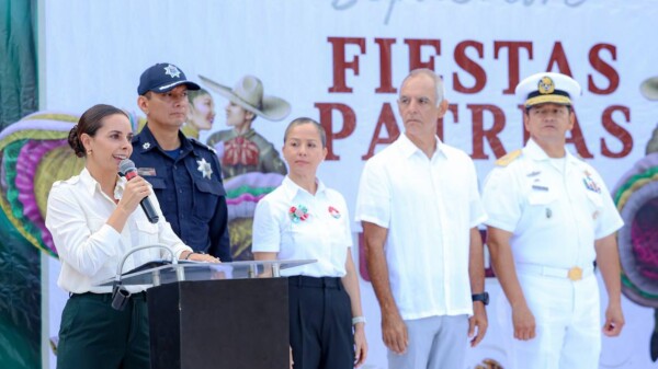 El mes patrio es un recordatorio de nuestra identidad, de la herencia y orgullo: Ana Paty Peralta