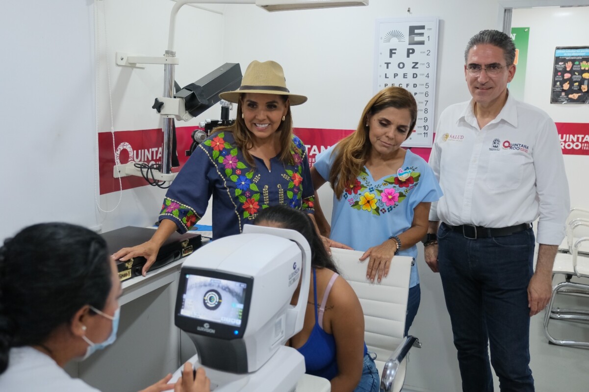 Además, 2 salas de hemodinamia, 61 nuevas ambulancias de alta tecnología y 2 mastógrafos fortalecen el equipamiento médico, porque en este gobierno humanista la salud de las personas sí importa.