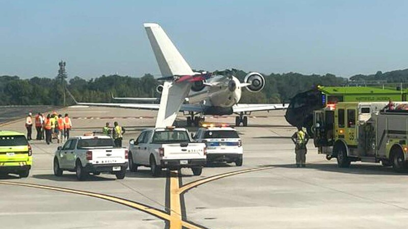 Colisionan dos aviones de pasajeros en aeropuerto de Atlanta