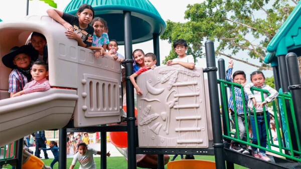 Con obras que transforman, llega la justicia social a Ciudad Mujeres