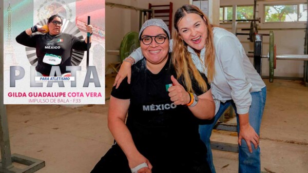 Cecilia Patrón Laviada felicita a Gilda Cota por su medalla de plata