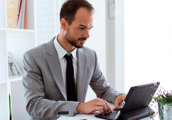 6 ventajas de solicitar préstamos empresariales en línea