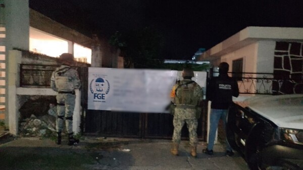 Autoridades aseguran drogas durante un cateo en Cozumel