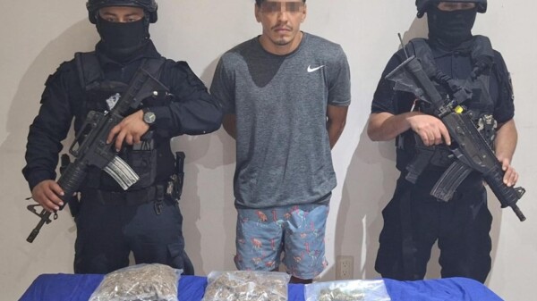 Detienen en Tulum a sujeto implicado en delitos contra la salud