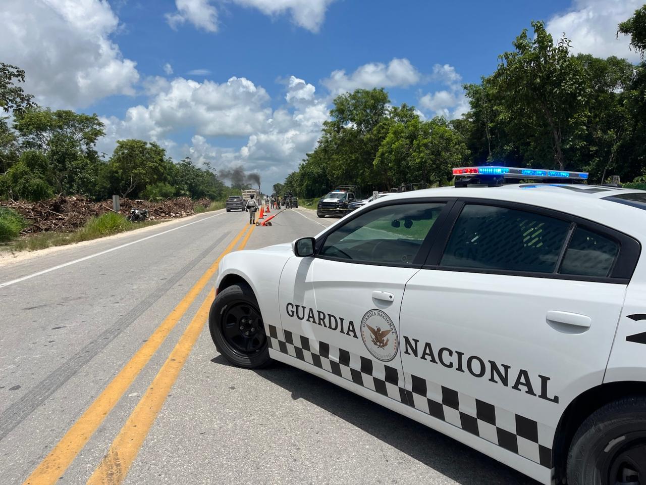 Hombre de la tercera edad pierde la vida en el libramiento Mérida-Cancún; la víctima fue impactada por el conductor de un auto que se dio a la fuga.