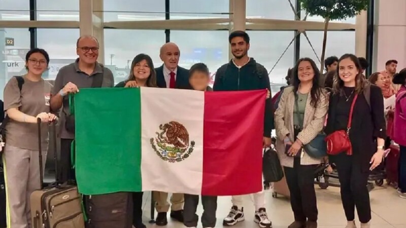 Logran salir del Líbano seis mexicanos; SRE agradece apoyo de Gobiernos