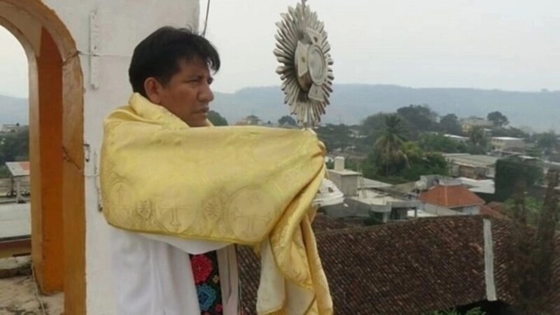 Asesinan a sacerdote tzotzil Marcelo Pérez en Chiapas