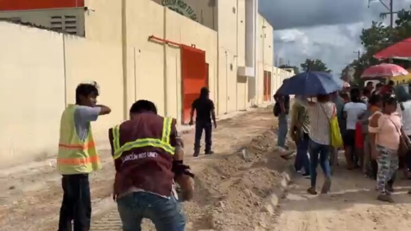 Levantan bloqueo en colonia Santa Cecilia de Cancún