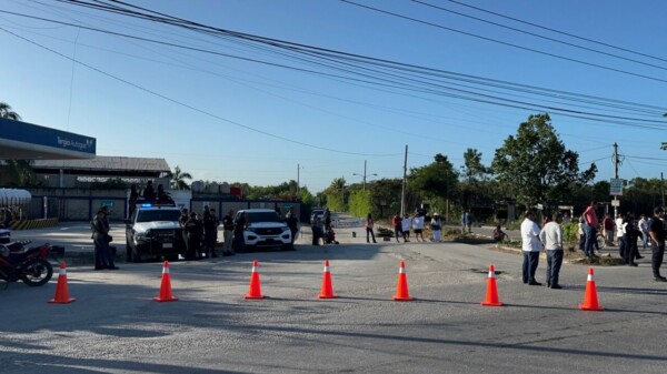 Buscan donación de terrenos para dar mantenimiento a calles de colonias irregulares en Cancún