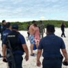 Rescatan a un turista en la playa Mezcalitos de Cozumel