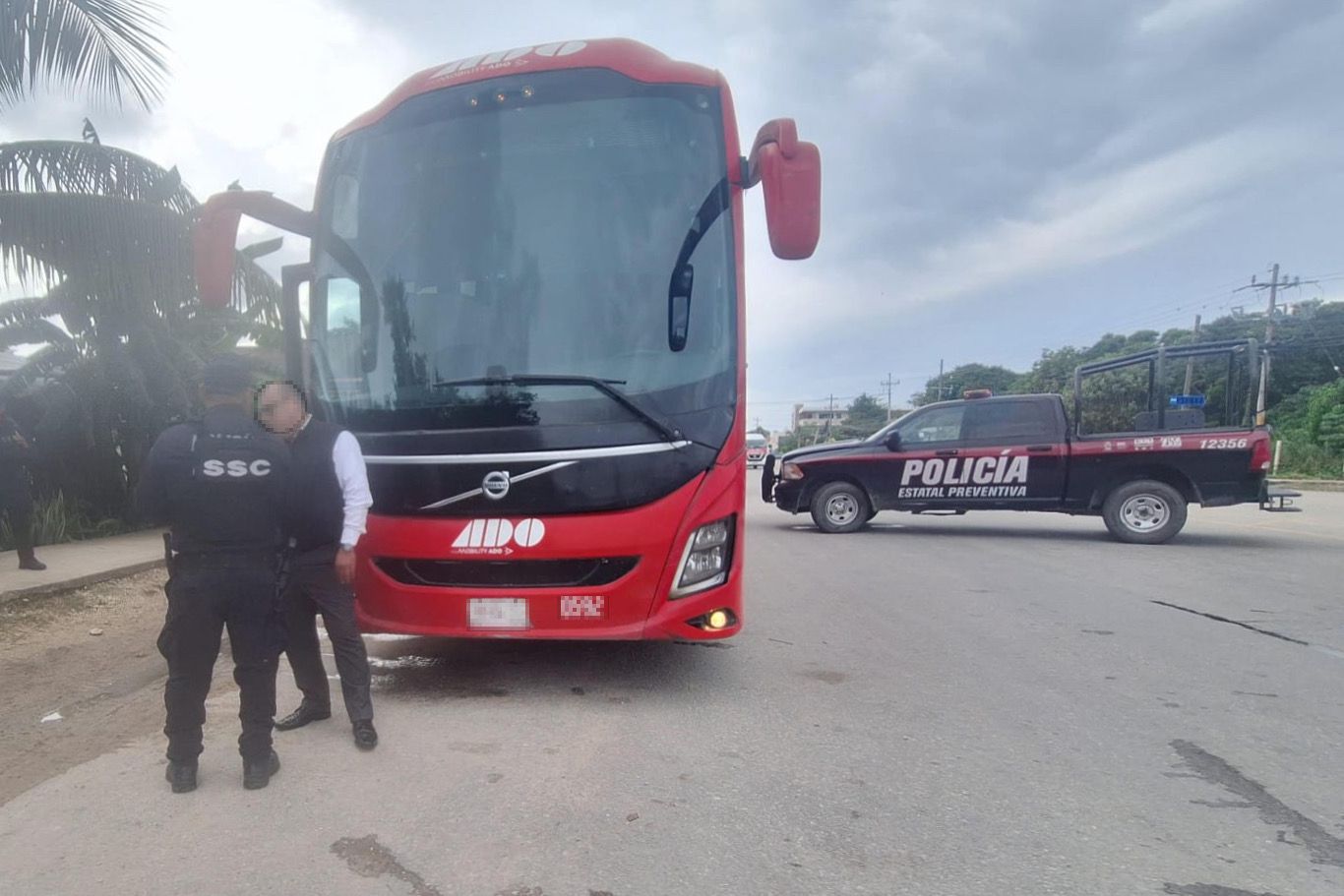 Localizan en Tulum a una menor con ficha de búsqueda en Puebla; la jovencita de 17 años, originaria de Tecamachalco, viajaba en un autobús.