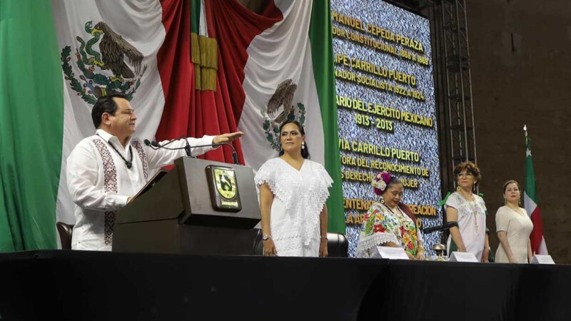 Asume Joaquin "Huacho" Díaz mena gubernatura de Yucatán