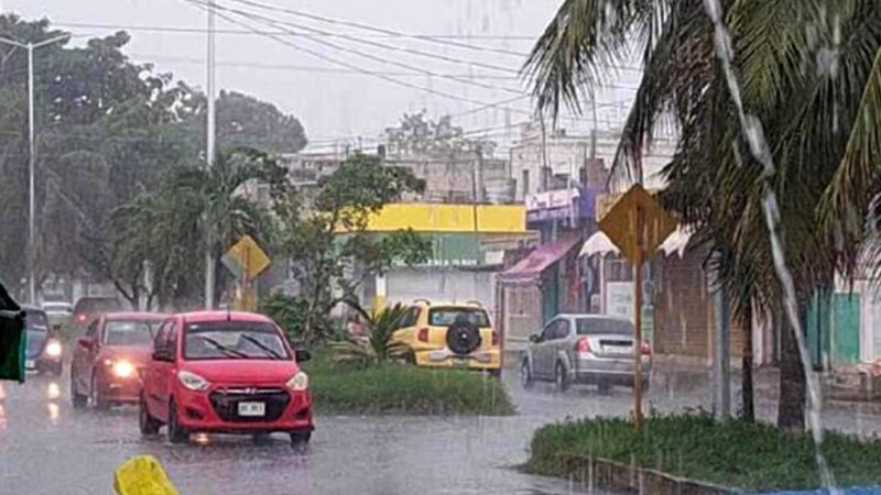 SMN pronostica fuertes lluvias en Quintana Roo por entrada de Frente Frío 4