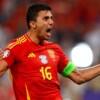 El español Rodri Hernández sorprende y gana el Balón de Oro 2024
