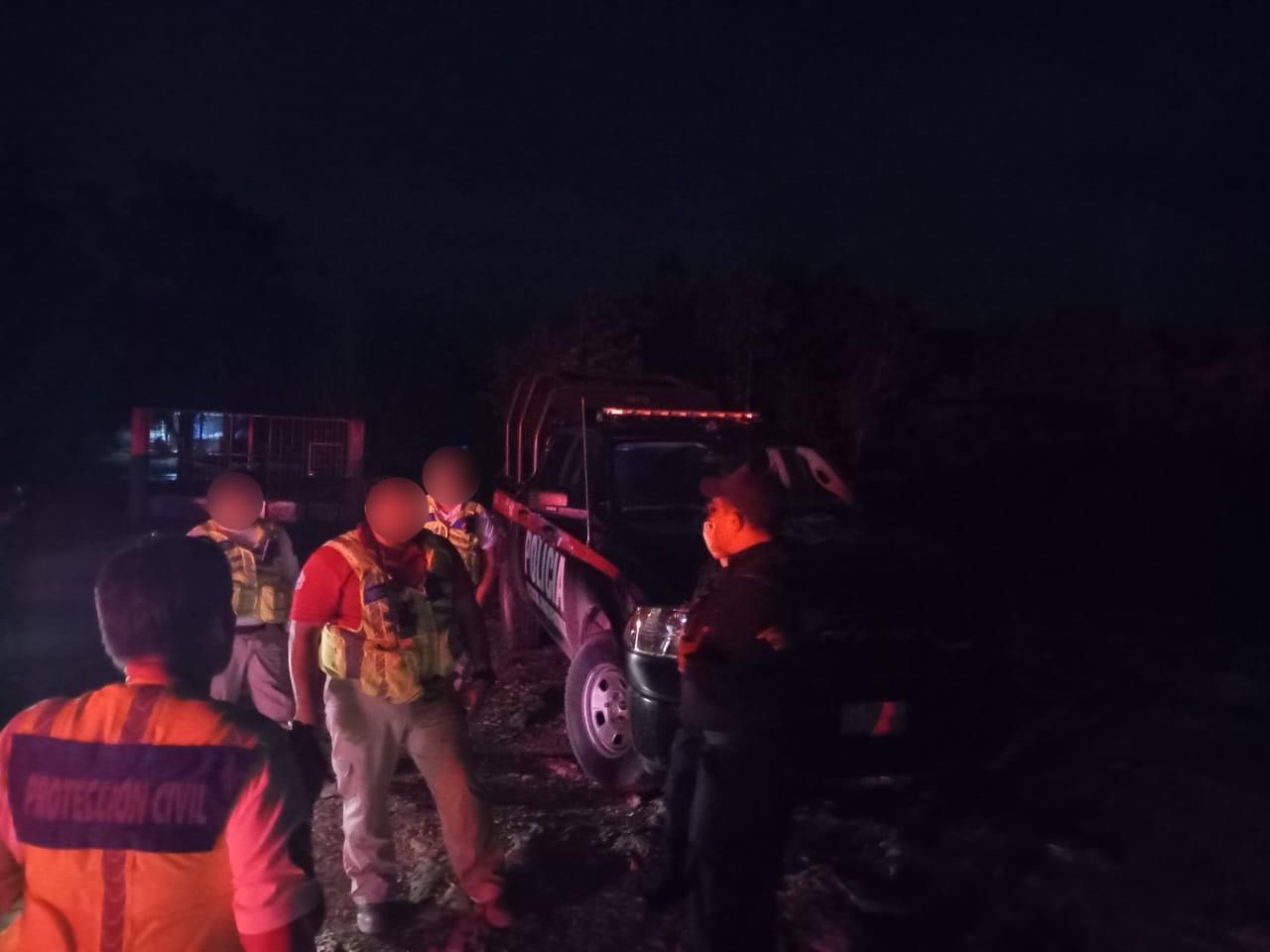 Localizan con drones a tres personas extraviadas en zona selvática de Playa del Carmen; dos menores y un adulto se extraviaron en Punta Venado.