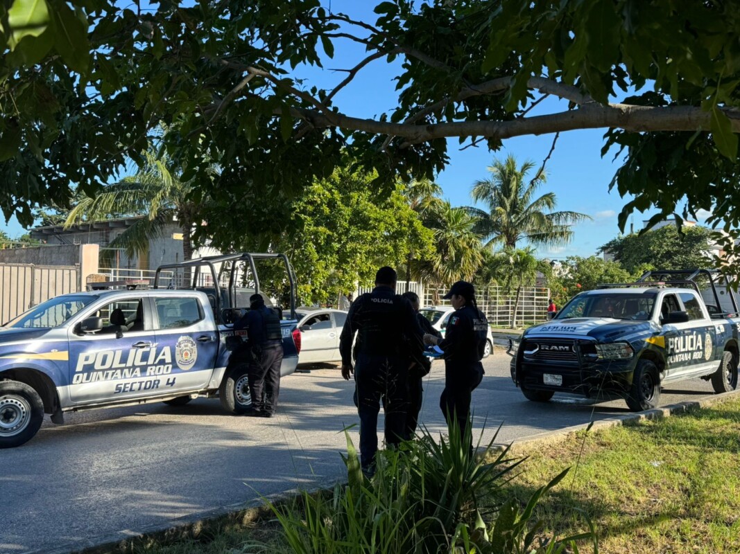 Disparan contra una vivienda en Hacienda del Caribe en Cancún; el lugar está habilitado como taller mecánico, por lo que podría ser por “cobro de piso”.