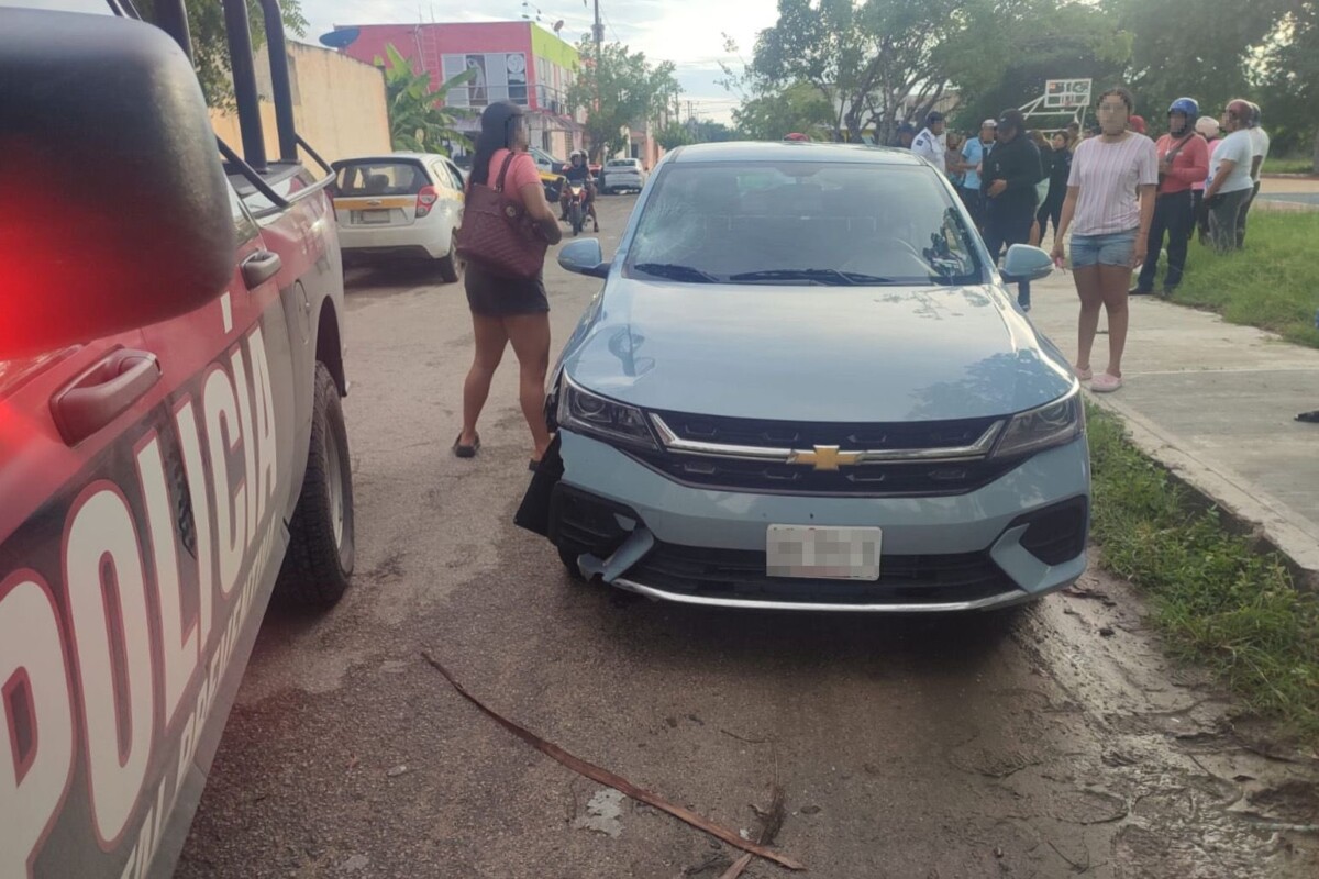 Detienen a mujer implicada en mortal accidente de tránsito en Chetumal; María José “N” impactó un triciclo en el que iba una persona.