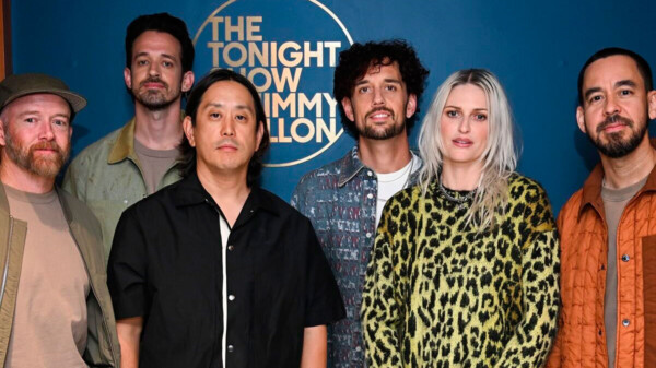 Linkin Park regresa a México con su nueva vocalista