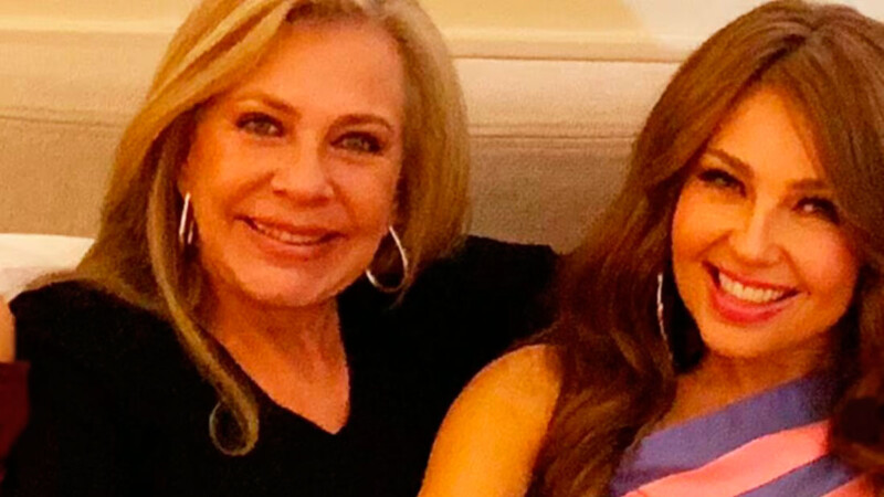 Thalía anuncia su retiro temporal de las redes sociales tras la muerte de su hermana Ernestina Sodi