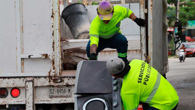 Gobierno de Isla Mujeres mantiene el Programa Permanente de Descacharrización