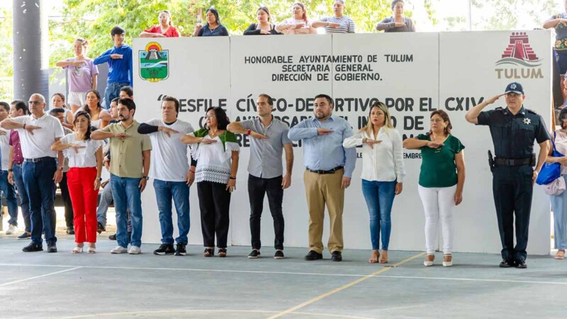 Diego Castañón preside Desfile Cívico-Deportivo por el 114 Aniversario de la Revolución Mexicana