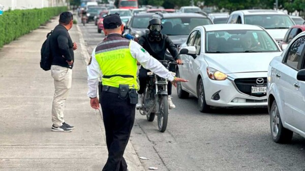 Incautan 48 motocicletas durante operativo vial en Cancún