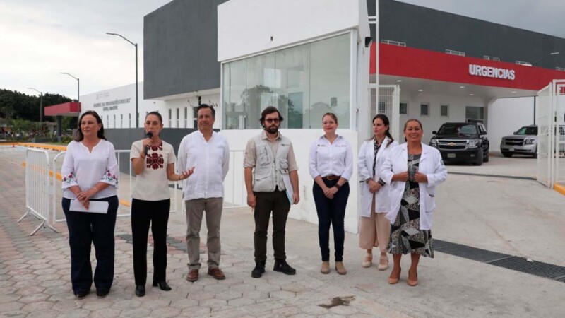 Claudia Sheinbaum supervisa hospitales en Veracruz