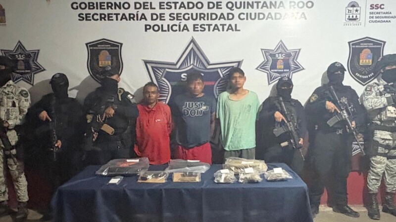 Detienen a tres narcomenudistas en la zona de playas de Costa Mujeres