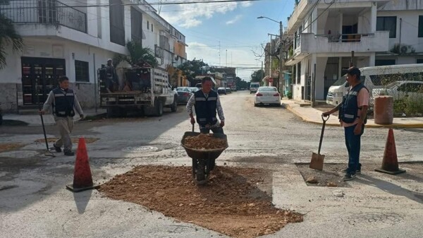 Arranca bacheo en el municipio de Tulum