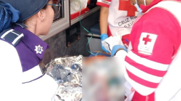 Abandonan a un bebé recién nacido en parque de Bonfil