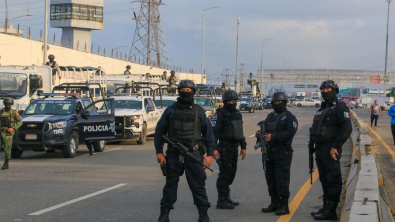 Confirman siete muertos tras motín en penal de Tabasco