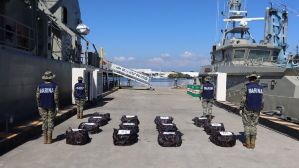 Decomisa la Marina media tonelada de cocaína en Puerto Chiapas