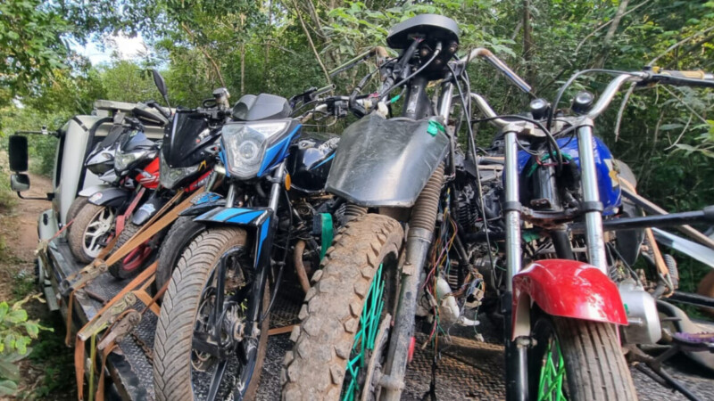 Aseguran motos robadas en la colonia Sac Nicté en Cancún