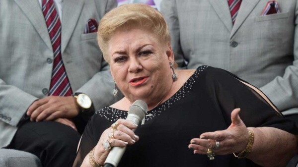 Paquita la del Barrio es hospitalizada de emergencia