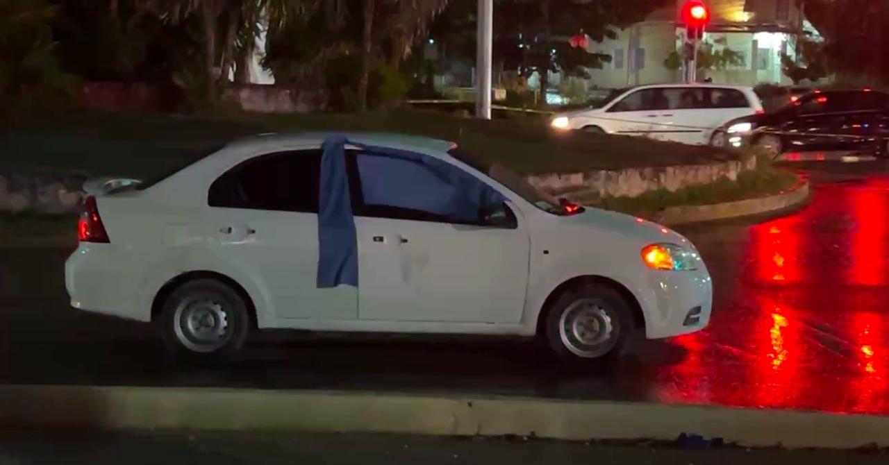 Tres muertos y dos lesionados en la noche de Navidad en Cancún; en la Chac Mool y 20 de Noviembre, una madre y su hijo fueron víctimas de ataque armado.