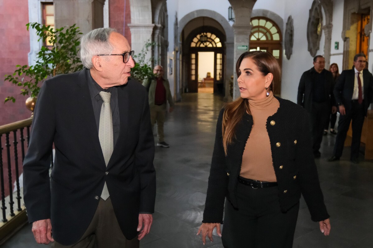 En reunión de trabajo hablaron sobre las necesidades de la gente y de dar atención oportuna, pues la salud es una alta prioridad.