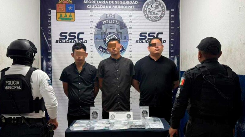 Detienen a tres presuntos narcomenudistas en Playa del Carmen