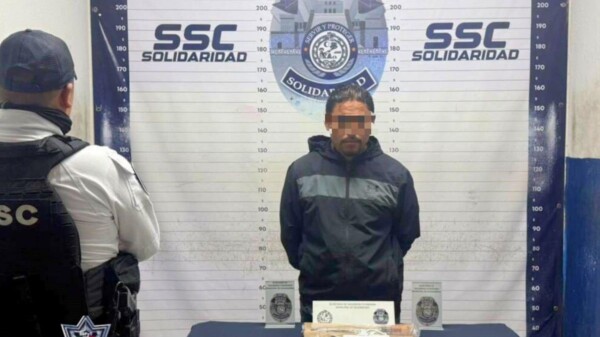 Sorprenden a sujeto tratando de robar una motocicleta en Playa del Carmen