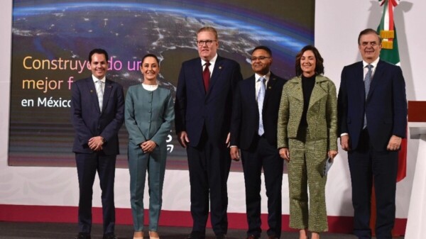 Anuncia Amazon inversión multimillonaria en México