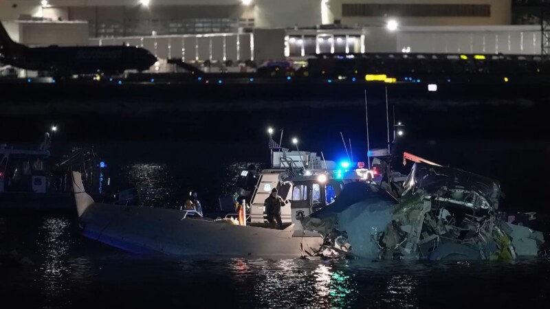 Autoridades de EU descartan sobrevivientes en el avionazo