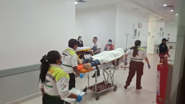 Balean a un hombre en la SM-67 de Cancún