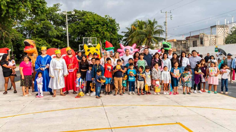 Diego Castañón y los Reyes Magos celebran en grande a la niñez de Tulum