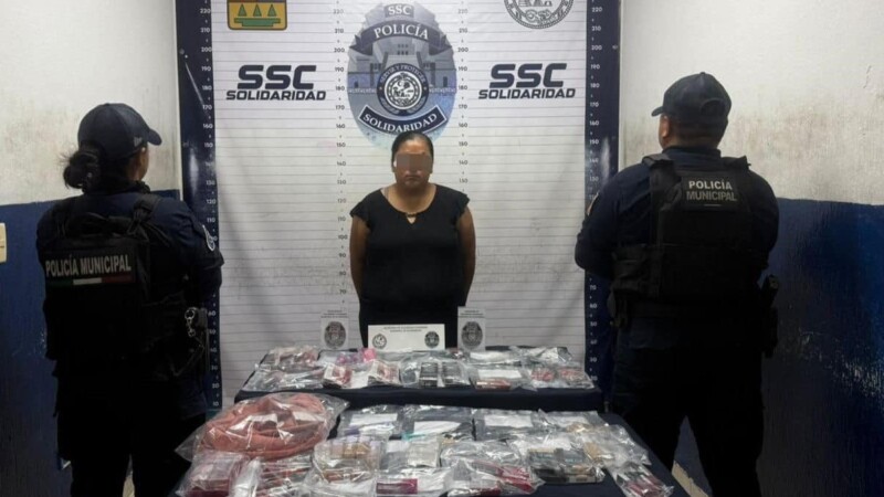 Detienen a una mujer por intento de robo en Playa del Carmen