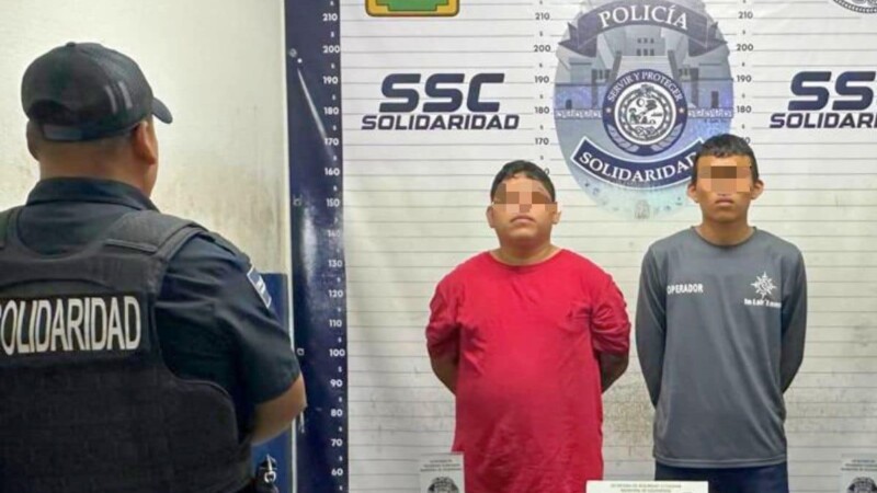 Detenidos con 179 envoltorios con drogas y cartuchos en Playa del Carmen.