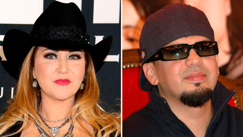 Alicia Villarreal obtiene orden de restricción contra Cruz Martínez