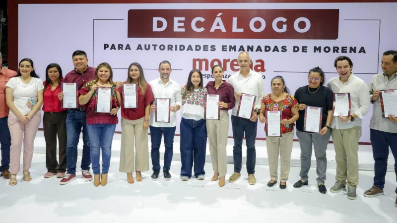 Firma Ana Paty Peralta decálogo de Morena, por la construcción del segundo piso de la 4T