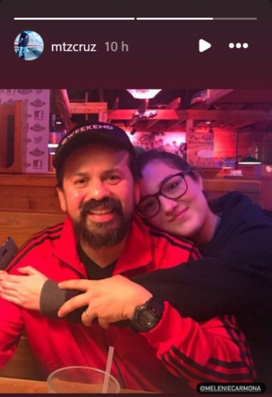 Cruz Martínez reaparece en redes sociales con foto de Melenie Carmona