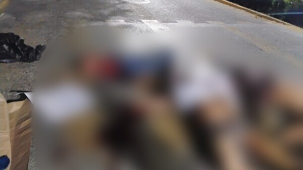 Abandonan tres cuerpos decapitados frente a una primaria en Tabasco