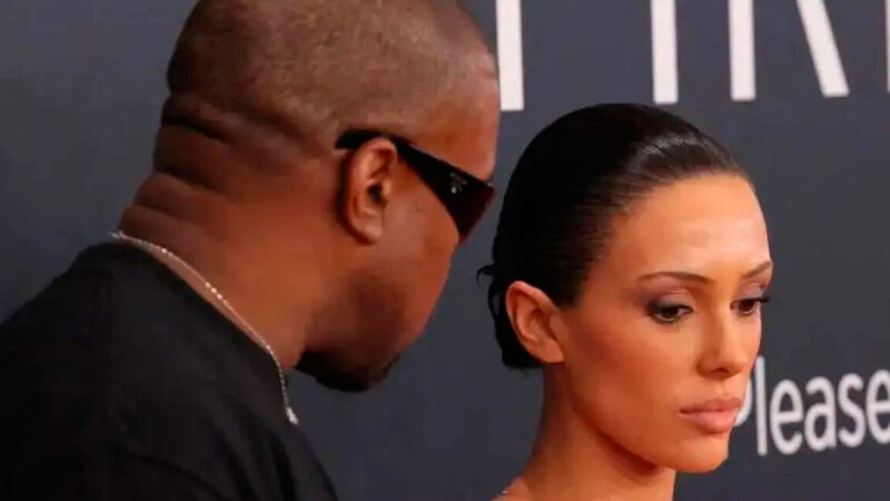 Kanye West desata polémica al decir que controla a su pareja