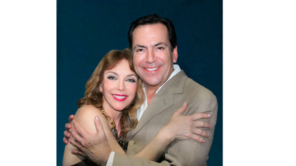 Laura Flores confirma romance con el periodista Lalo Salazar